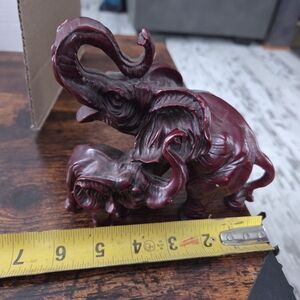 Elephant Figurine Heavy Deep Red Resin Mother Cow with Calf 5.5 x 6 inches